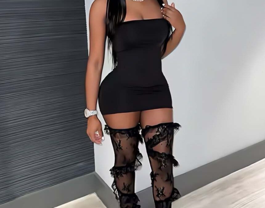 Ruffle Knee High Socks